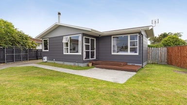 49 Kimberley Grove, Westbrook, Palmerston North - Carousel 1