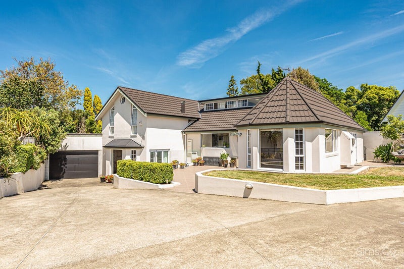 2 Burtts Road, Durie Hill, Whanganui - Carousel 2