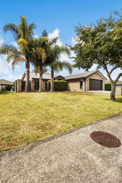 11 Mckenzie Place, Matamata - Carousel 1