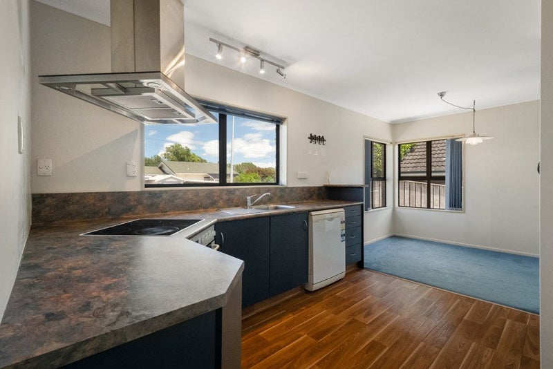 46 Willoughby Street, Paeroa, Paeroa - Carousel 2