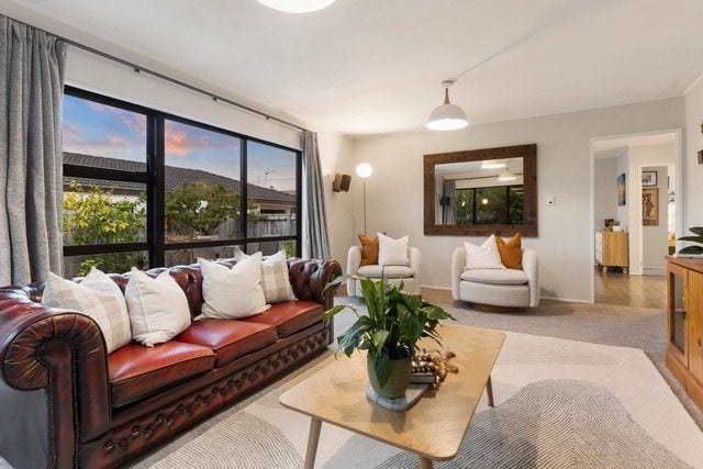 13A Fickling Avenue, Mount Roskill, Auckland - Carousel 2