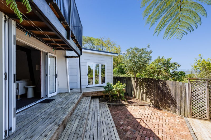 37B London Road, Korokoro, Lower Hutt - Carousel 1