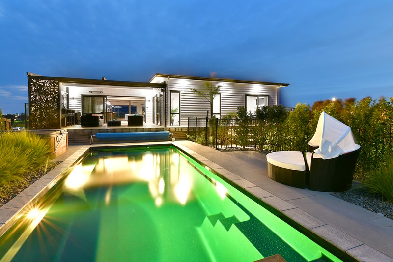 110 Arran Point Parade, Orewa, Orewa - Carousel 2