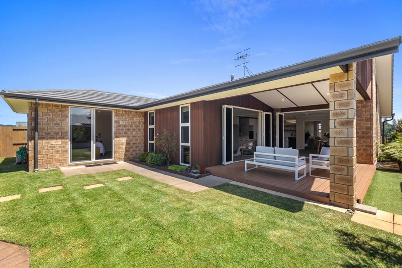 8 Tuaia Street, Pyes Pa, Tauranga - Carousel 1