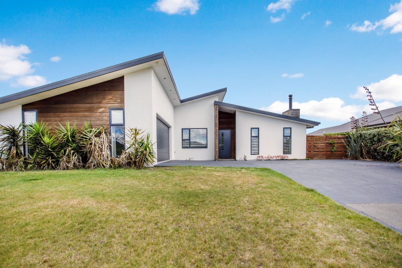 20 Rossall Crescent, Rolleston, Rolleston - Carousel 1