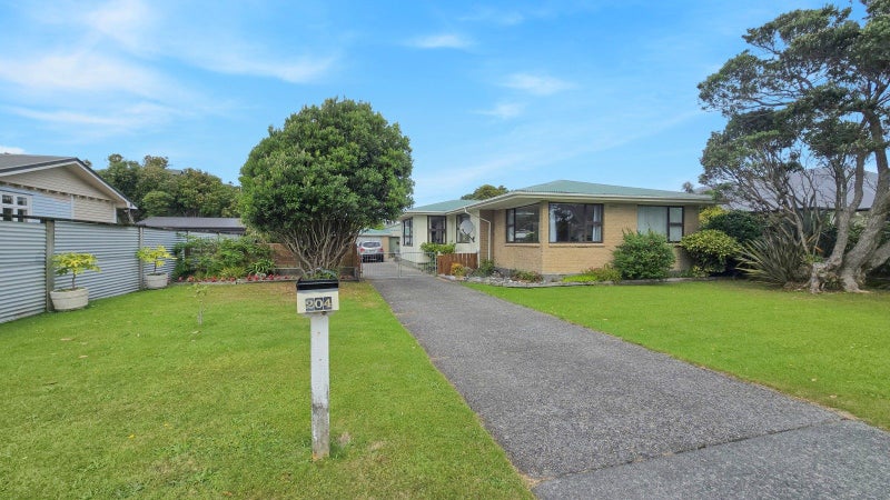 204 Sewell Street, Hokitika - Carousel 21