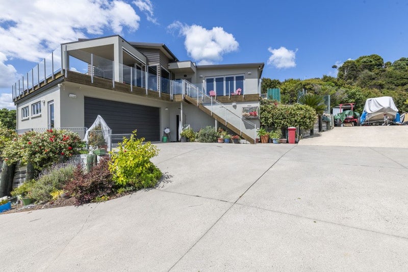 140 Glenfern Drive, Wyuna Bay, Coromandel - Carousel 2
