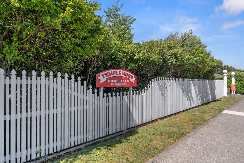 126 Salisbury Road, Richmond, Richmond - Carousel 2