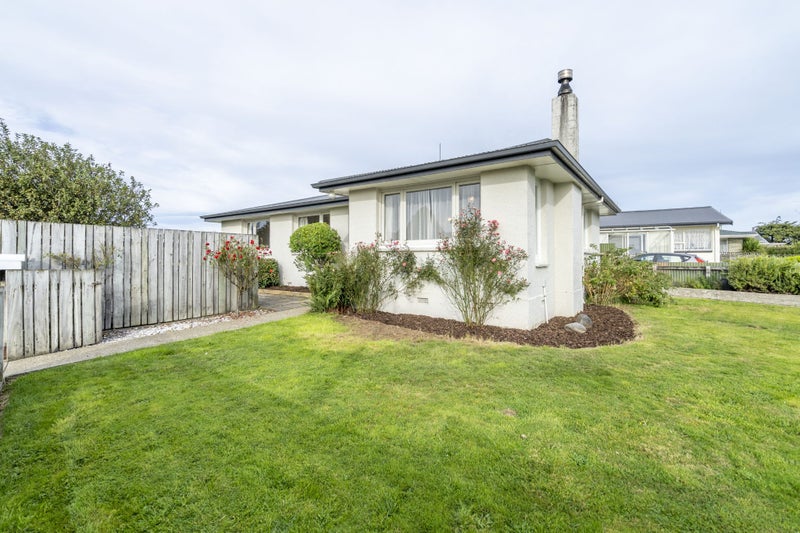 6 Nevis Crescent, Grasmere, Invercargill - Carousel 1