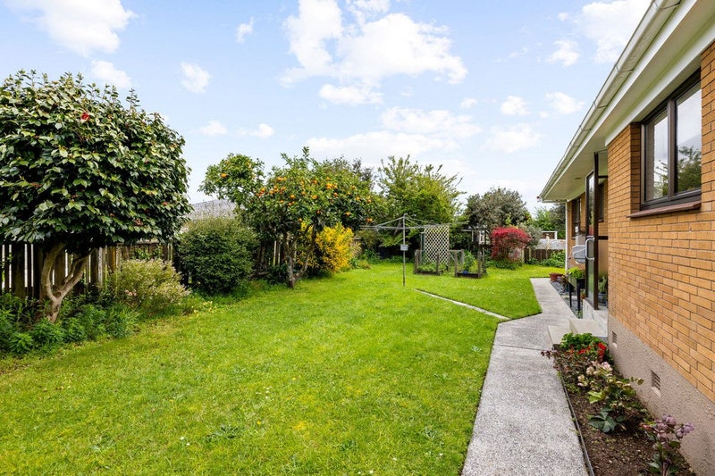 12A Walpole Street, Leamington, Cambridge - Carousel 19