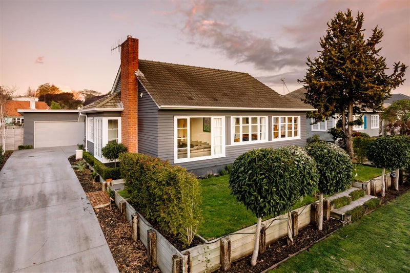 9 Jellicoe Drive, Hamilton East, Hamilton - Carousel 1