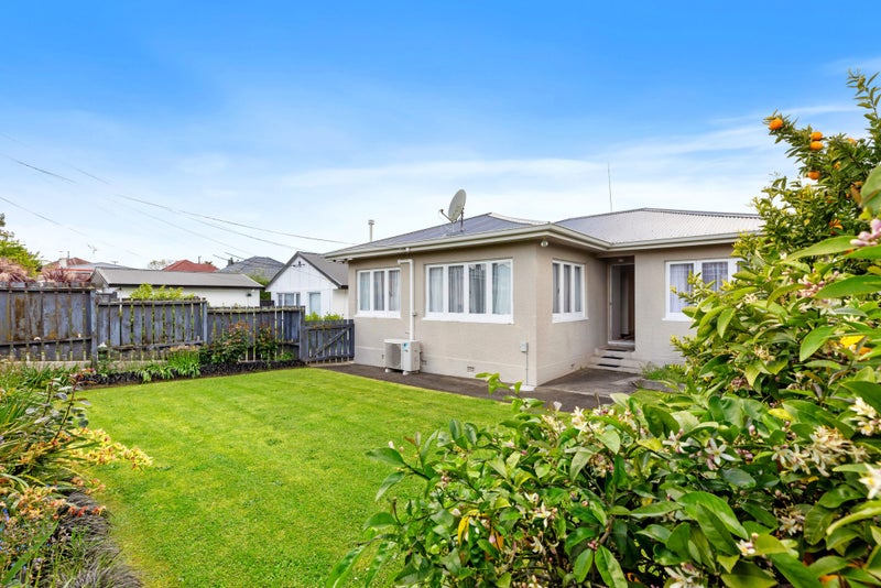 12 Watling Street, Gate Pa, Tauranga - Carousel 1