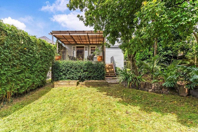 6 Prime Road, Grey Lynn, Auckland - Carousel 2