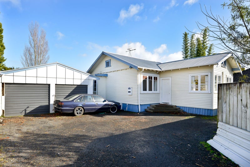 391A Dey Street, Hamilton East, Hamilton - Carousel 1