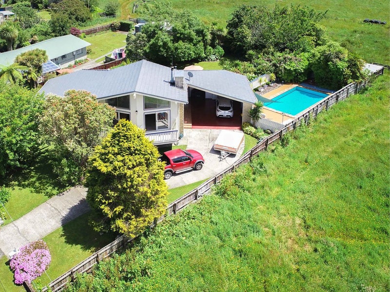11 Stafford Street, Westport, Buller, West Coast - Carousel 1