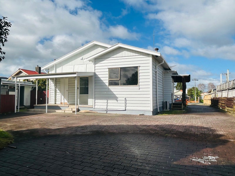 3 Arawa Street, Papakura, Papakura - Carousel 12