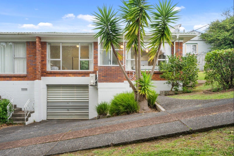 1/1546 Dominion Road Extension, Mount Roskill, Auckland - Carousel 1