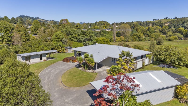58 Campbell Street, Taumarunui - Carousel 1