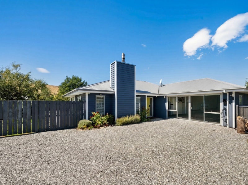 1 Elizabeth Place, Clyde, Clyde - Carousel 1
