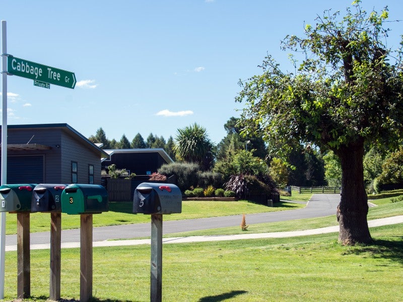 Property Valuation for 6 Cabbage Tree Grove, Kinloch Trade Me Property Trade Me Property