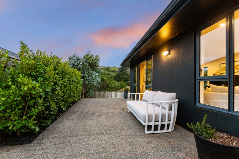 8 Tararua Close, Aotea, Porirua - Carousel 34