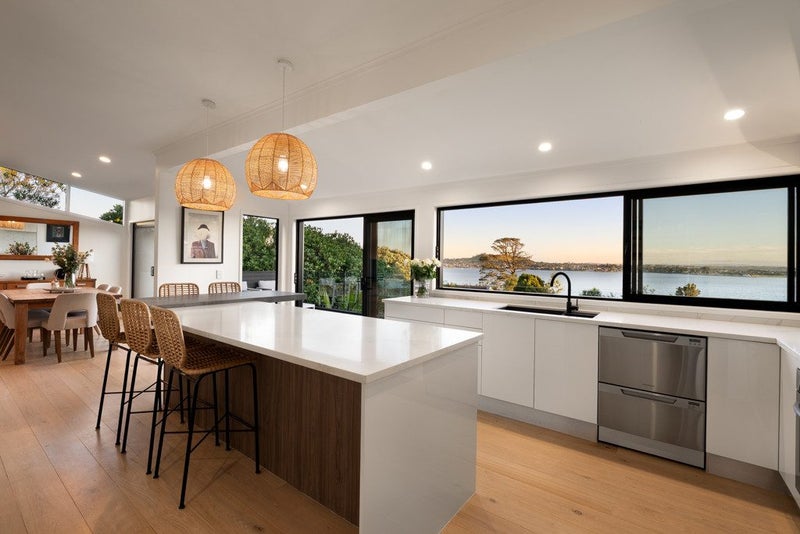 83 Frederick Street, Hillsborough, Auckland - Carousel 2