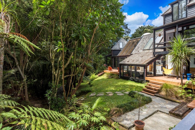 24 Channel View Road, Campbells Bay, North Shore City, Auckland - Carousel 2