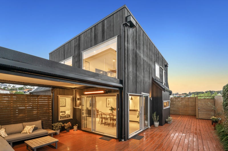 3/7 Ngake Street, Orakei, Auckland - Carousel 1