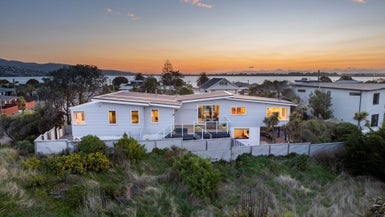 19 Heron Street, Southshore, Christchurch - Carousel 1