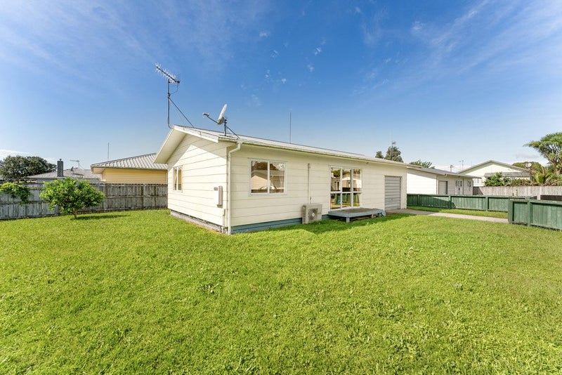 16E Harris Street, Te Puke, Te Puke - Carousel 1