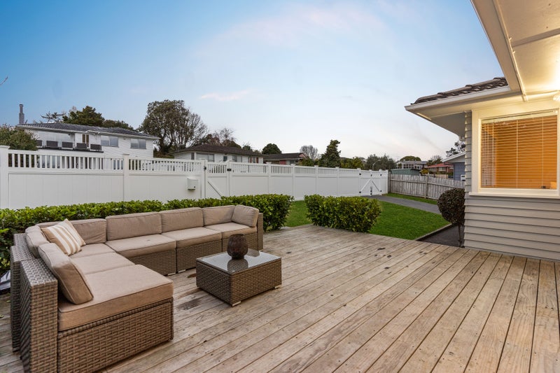 71 Hellyers Street, Birkdale, Auckland - Carousel 34