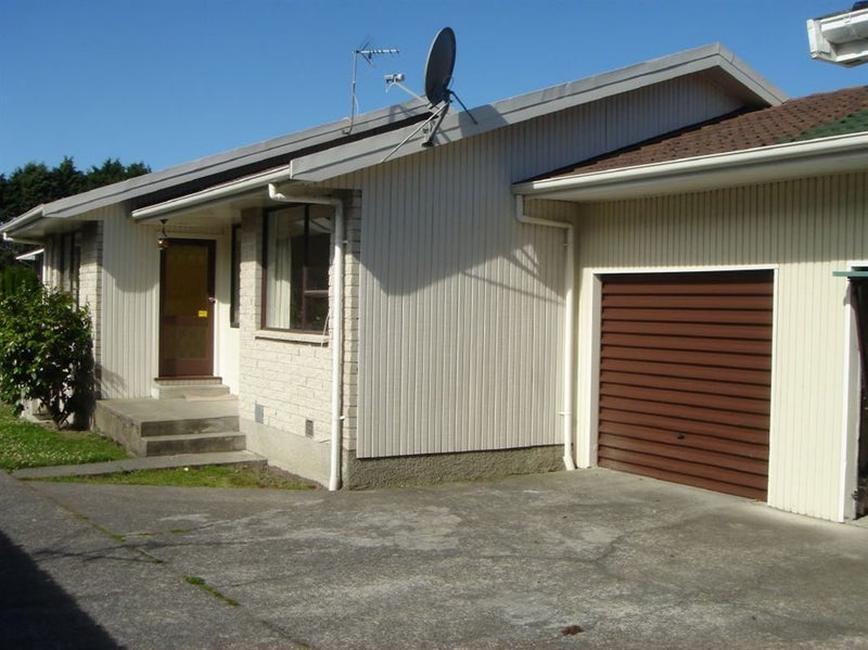 1/35 Juniper Place, Burnside, Christchurch - Carousel 2