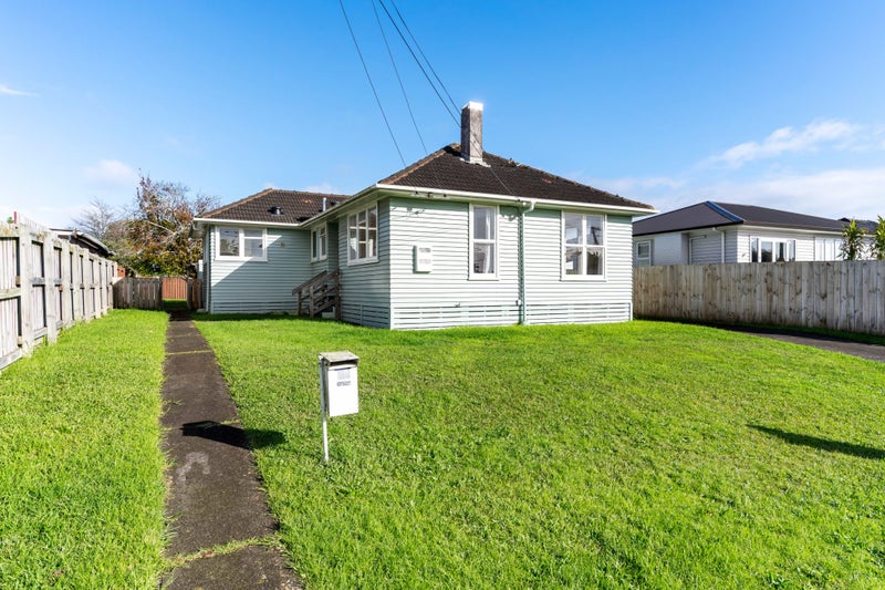 42 Watts Road, Manurewa, Auckland - Carousel 2