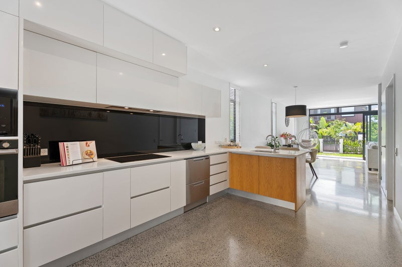 11 Nevill Road, Hobsonville, Auckland - Carousel 2