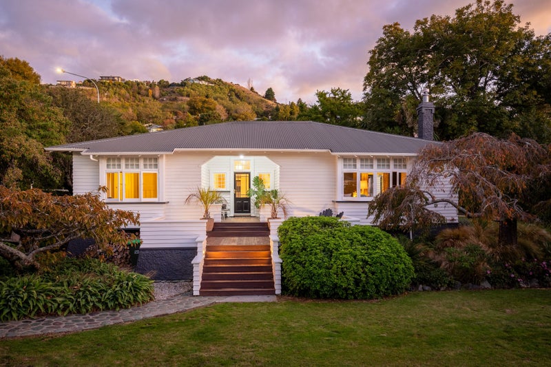 16 Tory Street, Maitai, Nelson - Carousel 1