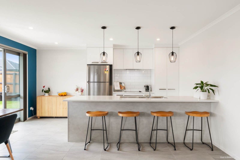 9 Tahuna Minhinnick DR, Glenbrook, Glenbrook - Carousel 2