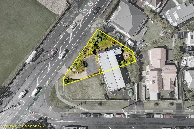 Property Valuation for 253 Lake Road, Belmont, Auckland Trade Me