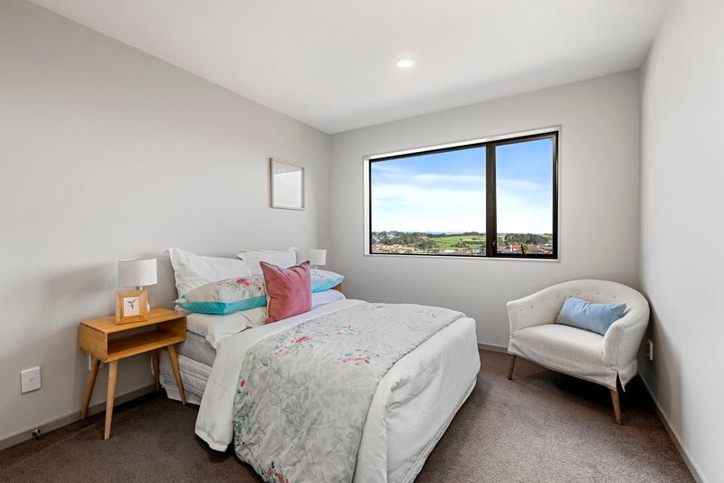 44 Beach Road, Te Atatu Peninsula, Auckland - Carousel 15