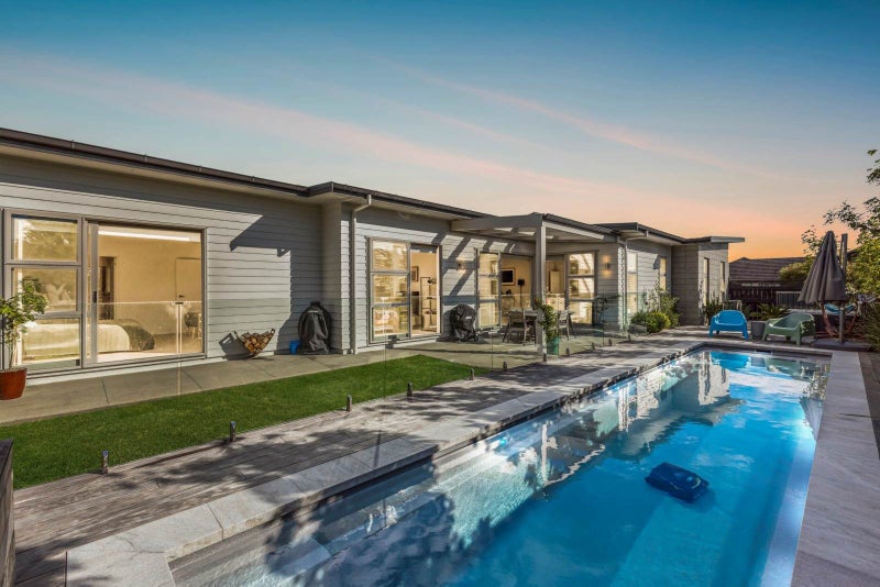 8 Kaiawa Street, Beachlands, Auckland - Carousel 1