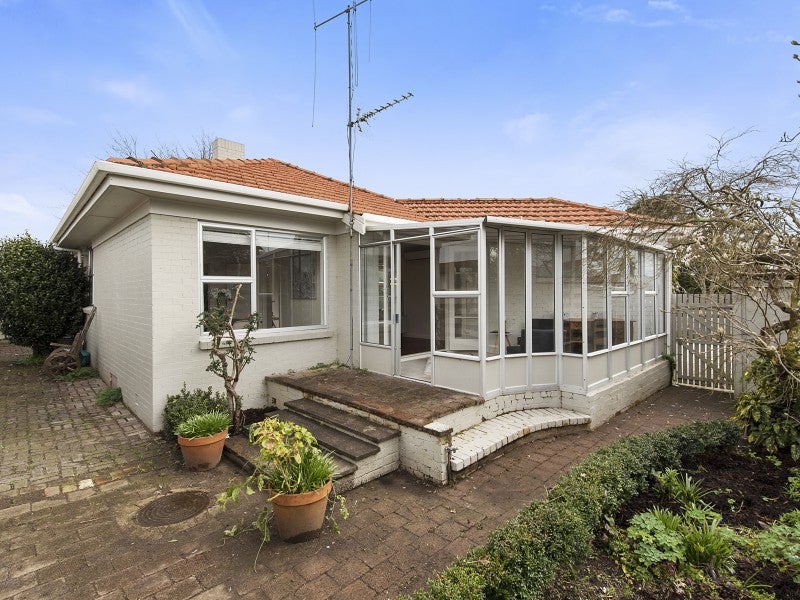 88 Cook Street, Hamilton East, Hamilton - Carousel 15