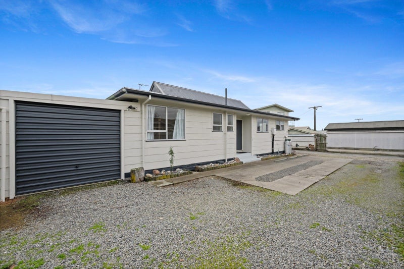 14 Cleghorn Street, Redwoodtown, Blenheim - Carousel 2