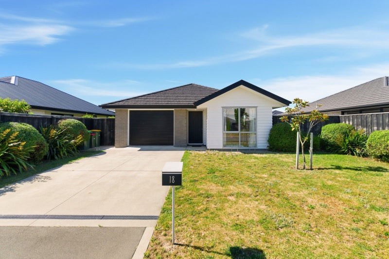 18 Northmoor Boulevard, Rolleston, Rolleston - Carousel 1