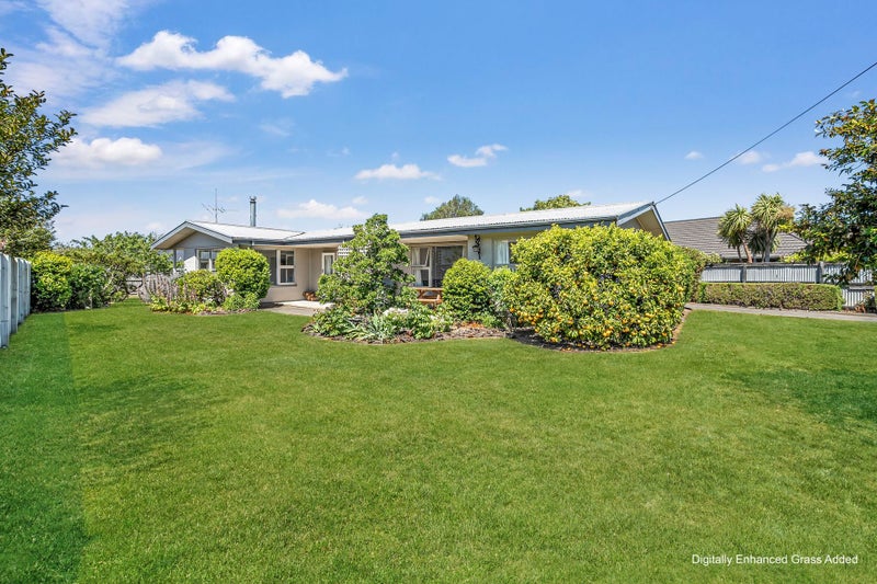 16 Morris Road, Amberley, Amberley - Carousel 1