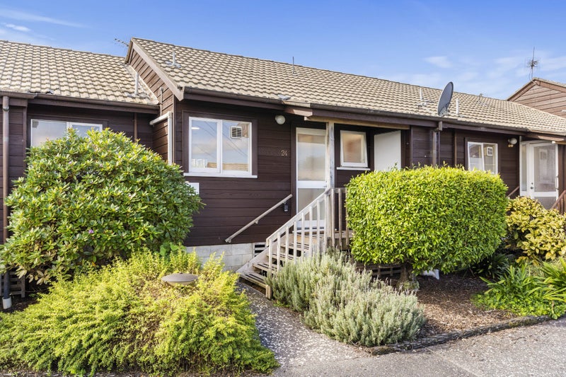 24/15 Puriri Street, Takapuna, Auckland - Carousel 2