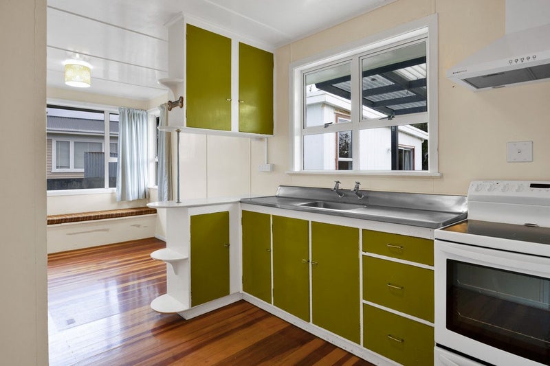2 Charles Major Place, Hawera - Carousel 2