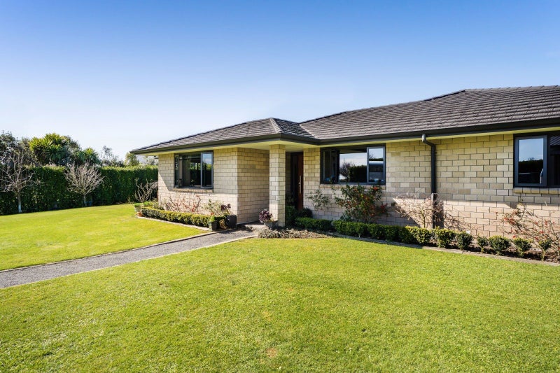 1108C Egmont Road, Egmont Village, New Plymouth - Carousel 2