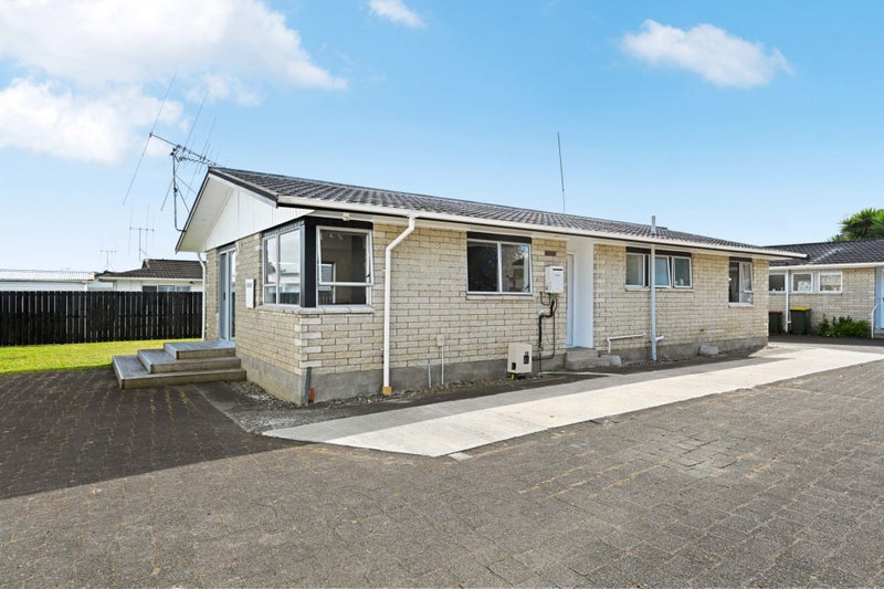 11A Knightsbridge Place, Dinsdale, Hamilton, Waikato - Carousel 2