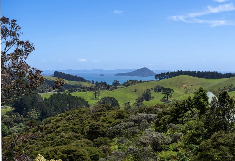 1090 Driving Creek Road, Coromandel - Carousel 2