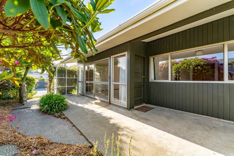 1/76 Wilson Street, Seaview, Timaru - Carousel 1