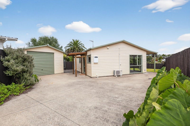 104A Kingswood Road, Brookfield, Tauranga - Carousel 2